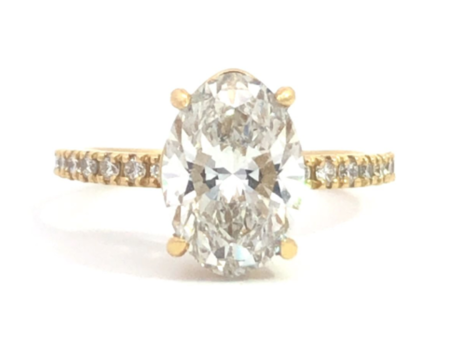 Marquise Solitaire with Side Stones For Discount